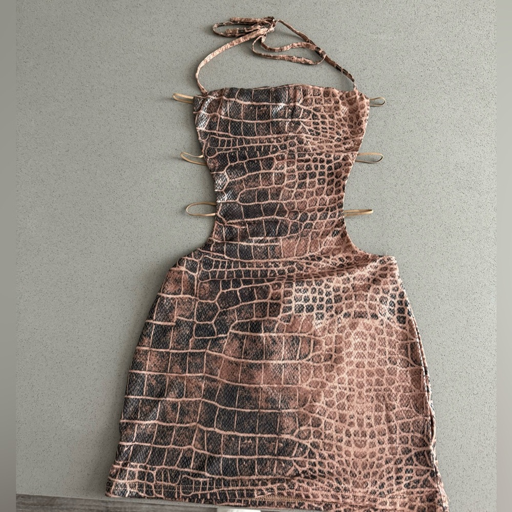 Backless alligator dress